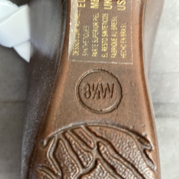 Predictions Sandals - Picture 7 of 7